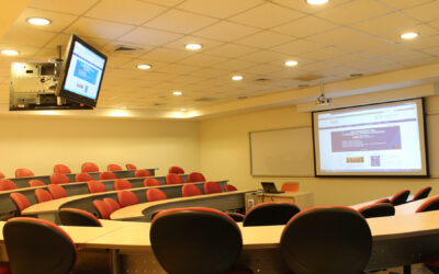 Ya comenzó la Escuela de Invierno para docentes y ayudantes de FEN