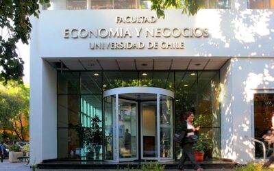 ¡Nueva generación de Ingenieros/as Comerciales se tituló en la FEN!