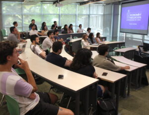 aula de la escuela de negocios de stanford