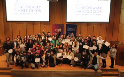 Alcaldesa de Santiago participó en ceremonia de certificación a emprendedores capacitad@s por CreeME