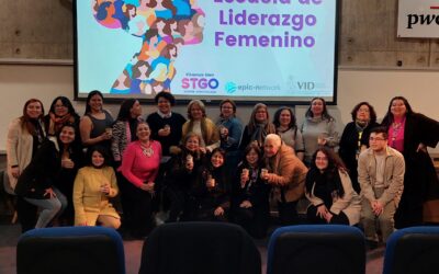Organizaciones estudiantiles FEN finalizan primera Escuela de Liderazgo Femenino