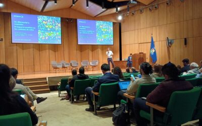 FEN UCHILE recibe primer foro de carbono en nuestro país: evento marca avance hacia una economía sostenible