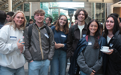 Damos la bienvenida a 128 estudiantes internacionales que eligieron la FEN para su intercambio
