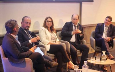 FEN U. de Chile reúne a autoridades tributarias en primer conversatorio sobre el ciclo de vida del contribuyente